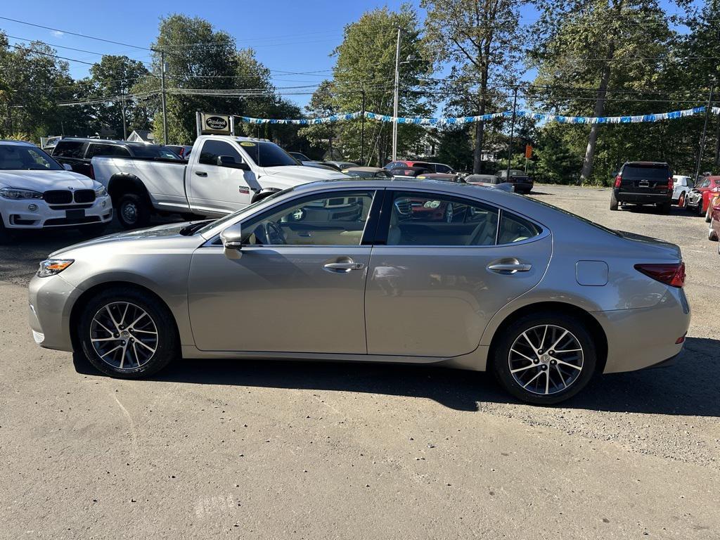used 2018 Lexus ES 350 car, priced at $23,607