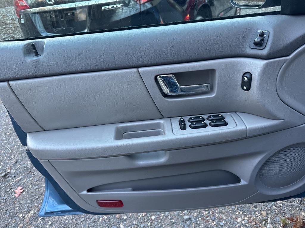 used 2002 Mercury Sable car, priced at $3,998