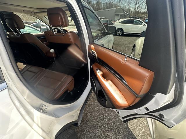 used 2015 Jeep Grand Cherokee car, priced at $13,298