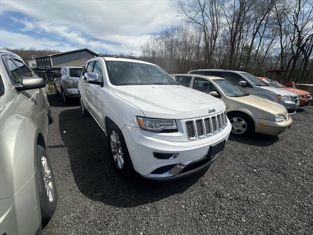 used 2015 Jeep Grand Cherokee car, priced at $13,298
