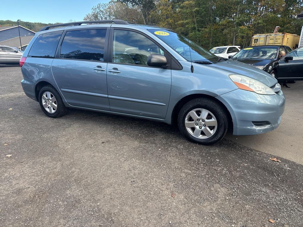 used 2006 Toyota Sienna car, priced at $6,998