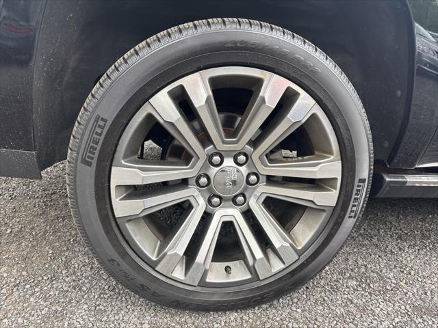 used 2018 GMC Yukon XL car
