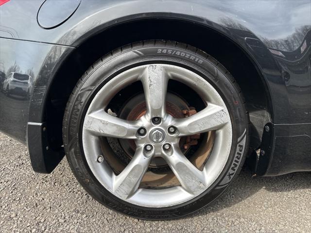 used 2007 Nissan 350Z car, priced at $14,662