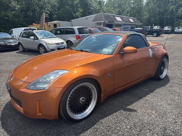 used 2005 Nissan 350Z car, priced at $14,994