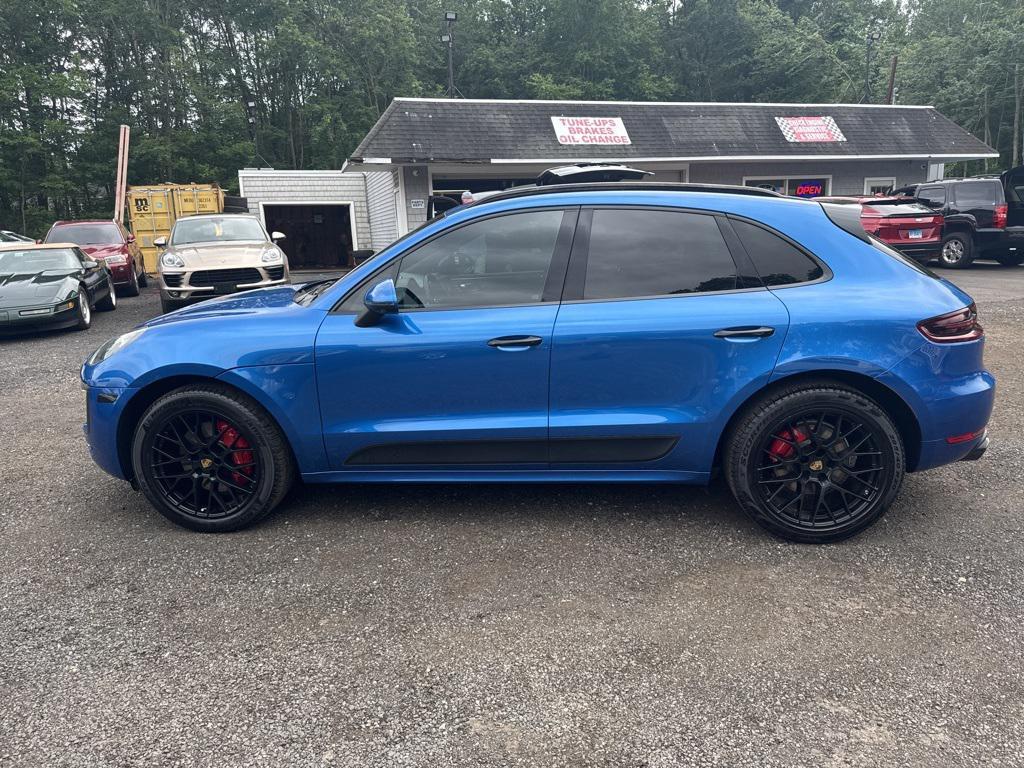 used 2018 Porsche Macan car, priced at $29,997