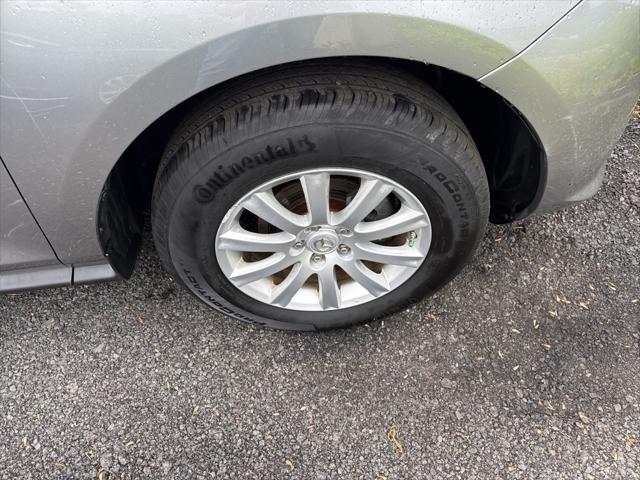 used 2012 Mazda CX-7 car, priced at $5,495