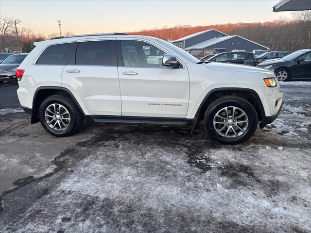 used 2014 Jeep Grand Cherokee car, priced at $11,899