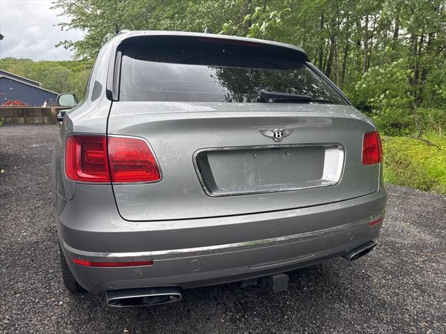 used 2018 Bentley Bentayga car, priced at $72,880