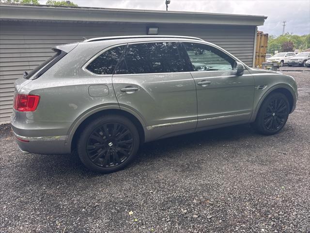 used 2018 Bentley Bentayga car, priced at $72,880