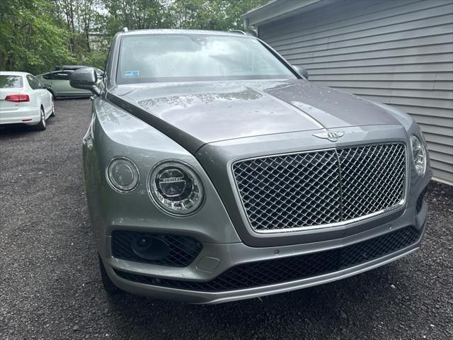 used 2018 Bentley Bentayga car, priced at $72,880