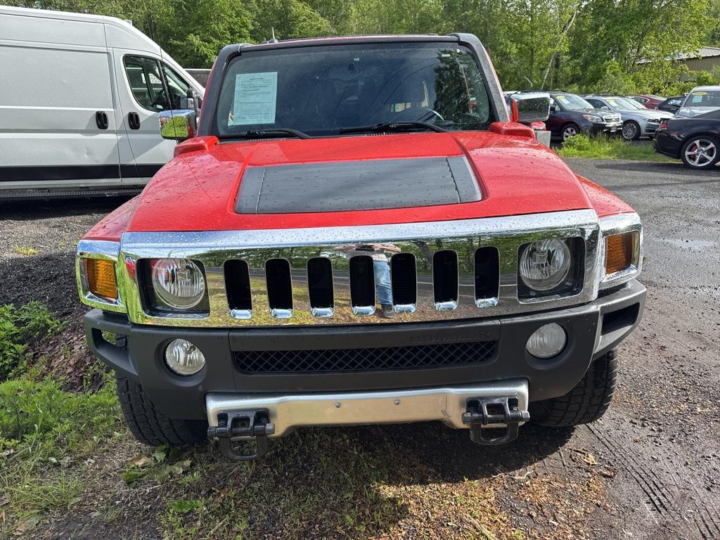 used 2009 Hummer H3 car, priced at $11,997