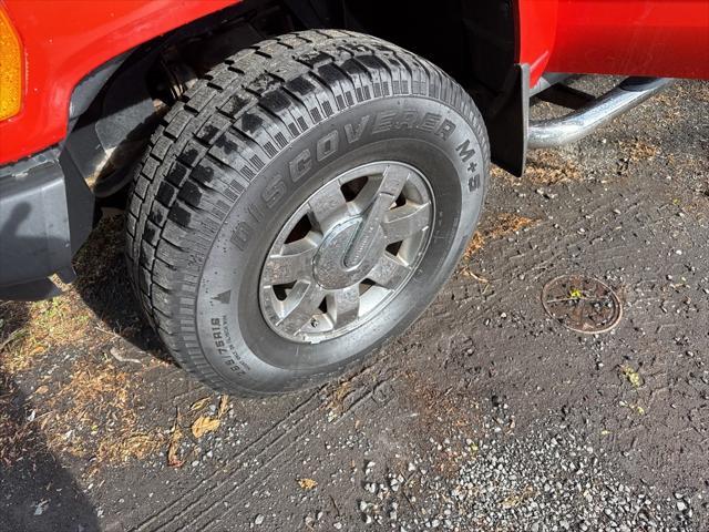 used 2009 Hummer H3 car, priced at $15,924