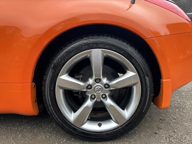 used 2007 Nissan 350Z car, priced at $19,998