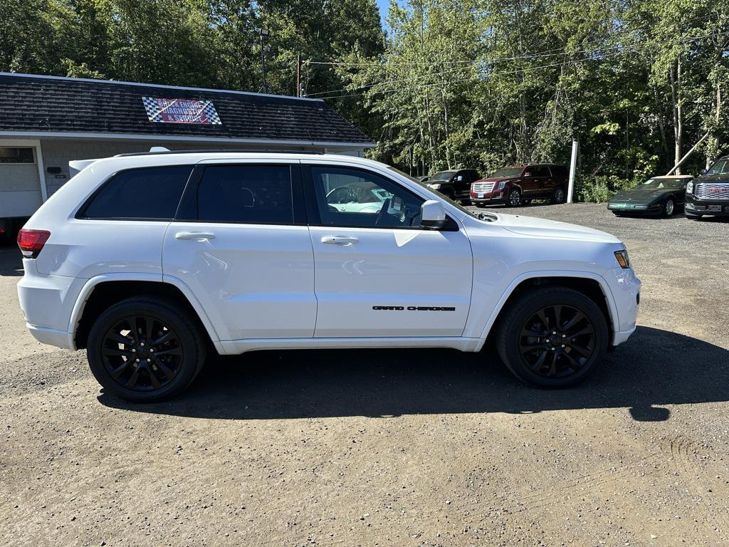 used 2018 Jeep Grand Cherokee car, priced at $16,998