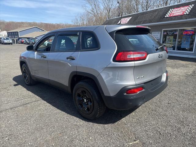 used 2016 Jeep Cherokee car, priced at $9,596