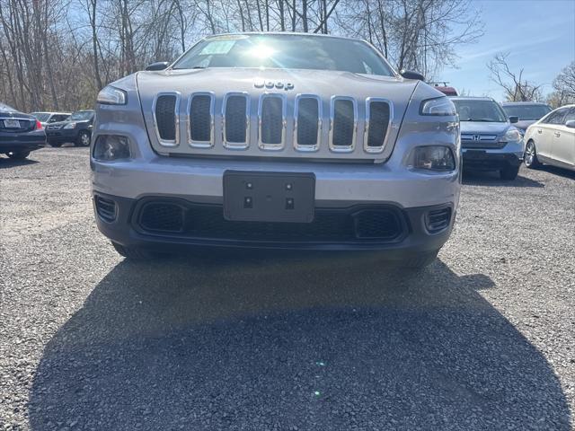 used 2016 Jeep Cherokee car, priced at $9,596
