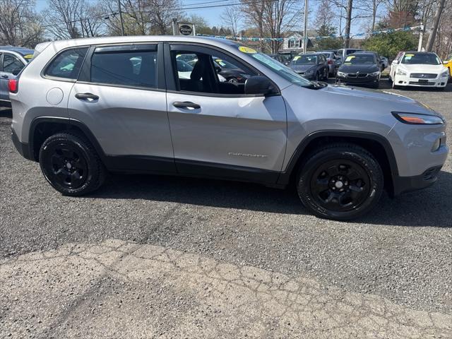 used 2016 Jeep Cherokee car, priced at $9,596
