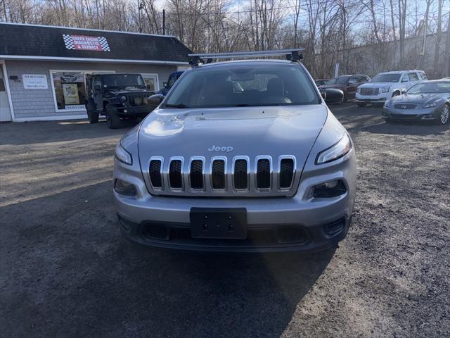 used 2016 Jeep Cherokee car, priced at $10,879