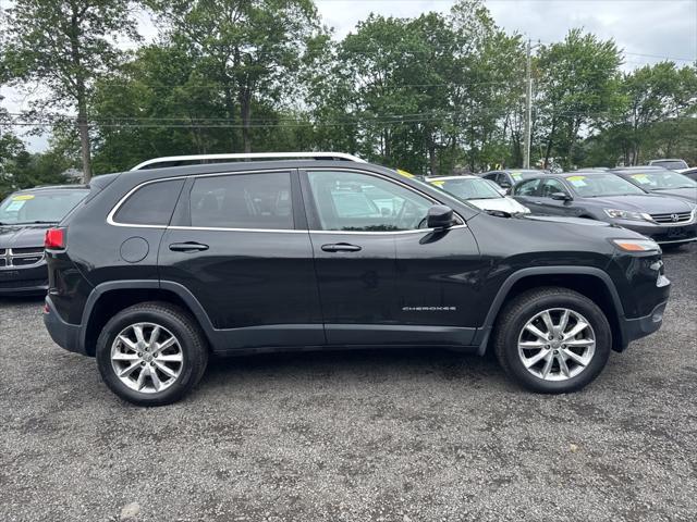 used 2014 Jeep Cherokee car, priced at $8,994