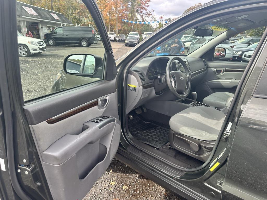 used 2012 Hyundai Santa Fe car, priced at $5,994