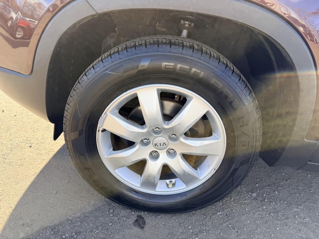 used 2013 Kia Sorento car, priced at $4,987