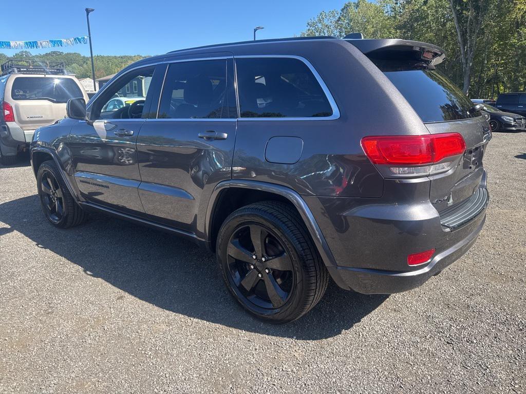 used 2015 Jeep Grand Cherokee car, priced at $9,690