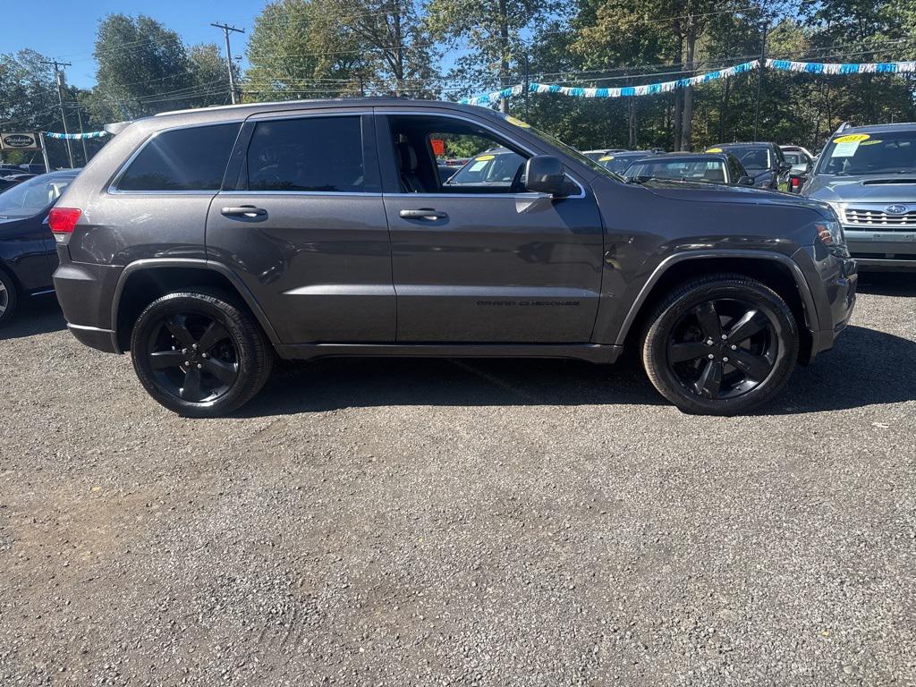 used 2015 Jeep Grand Cherokee car, priced at $9,690