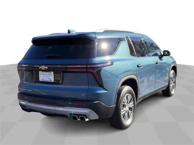 used 2024 Chevrolet Traverse car, priced at $42,994