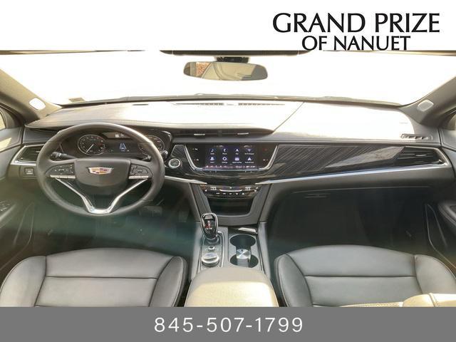 used 2025 Cadillac XT6 car, priced at $56,415