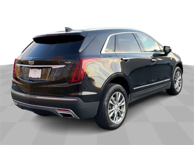 used 2022 Cadillac XT5 car, priced at $32,494