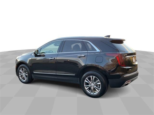 used 2022 Cadillac XT5 car, priced at $32,494