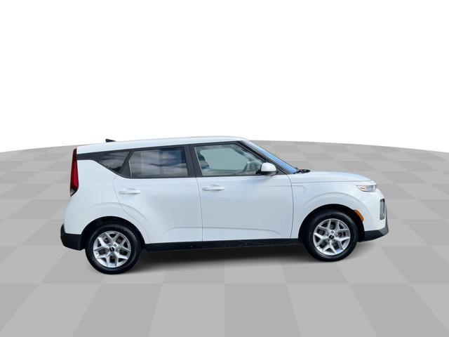 used 2022 Kia Soul car, priced at $15,994