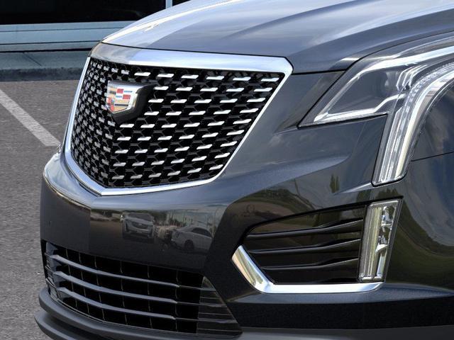 new 2025 Cadillac XT5 car, priced at $49,165