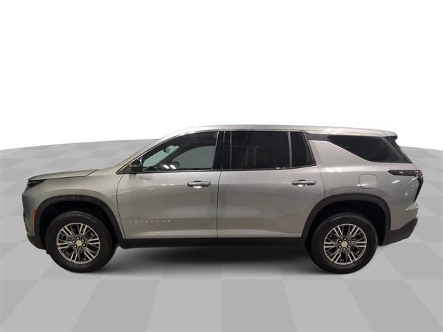 used 2024 Chevrolet Traverse car, priced at $33,995