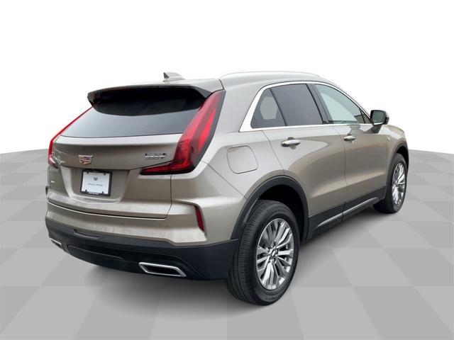 used 2025 Cadillac XT4 car, priced at $43,880