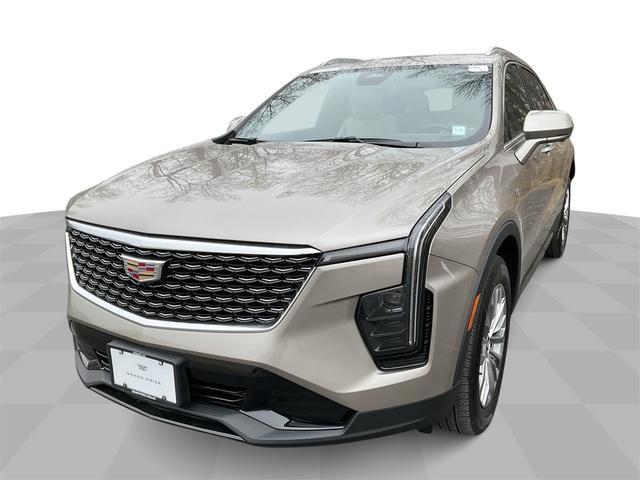 used 2025 Cadillac XT4 car, priced at $43,880