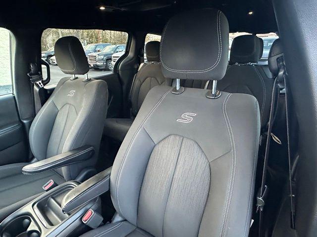 used 2019 Chrysler Pacifica car, priced at $15,997