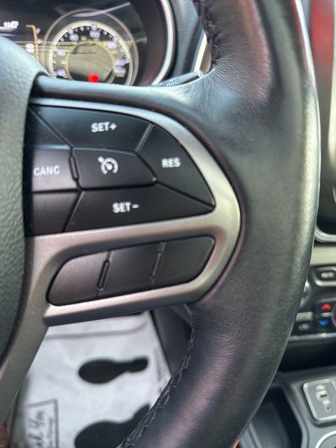 used 2019 Jeep Cherokee car, priced at $15,997