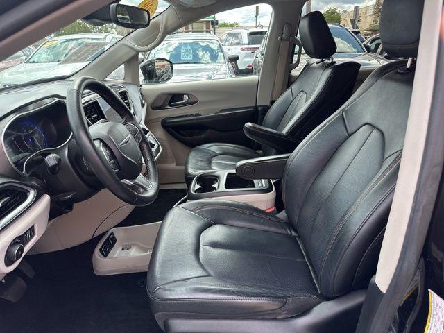 used 2020 Chrysler Pacifica car, priced at $20,000