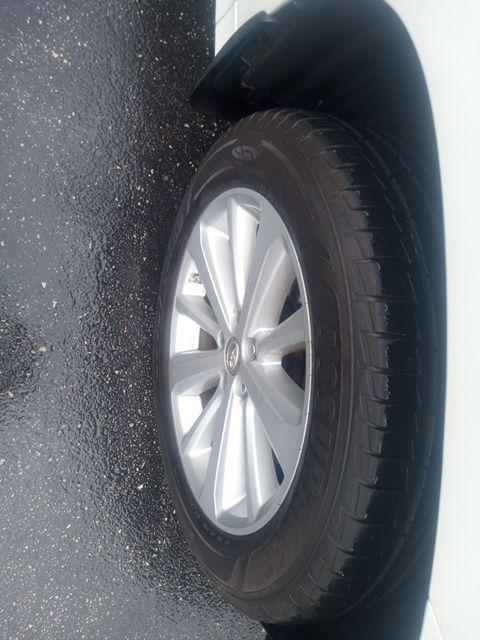 used 2012 Toyota Highlander Hybrid car, priced at $12,997