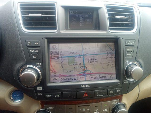 used 2012 Toyota Highlander Hybrid car, priced at $12,997