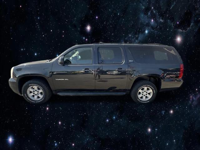 used 2010 GMC Yukon XL car, priced at $6,500