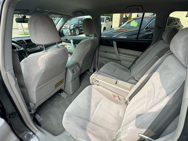 used 2008 Toyota Highlander car, priced at $8,997
