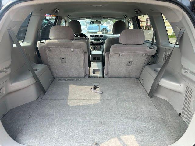 used 2008 Toyota Highlander car, priced at $8,997