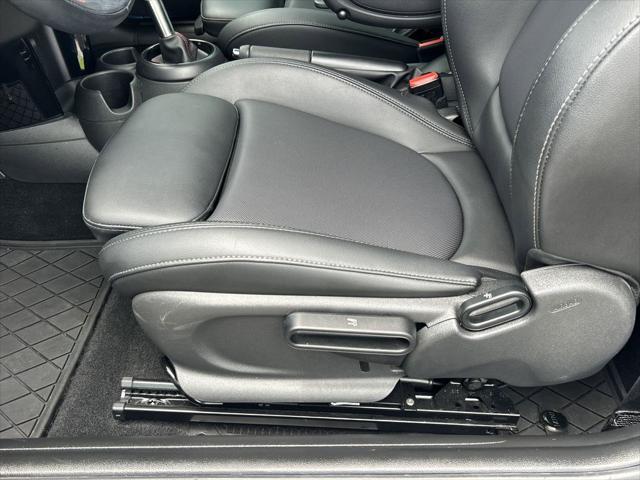 used 2019 MINI Hardtop car, priced at $18,875