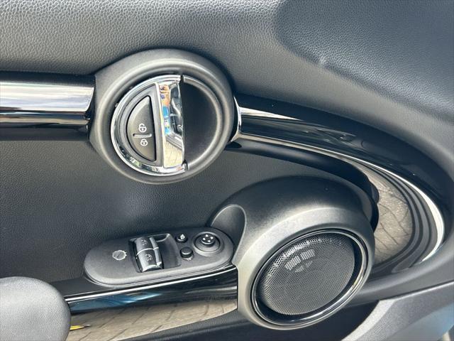 used 2019 MINI Hardtop car, priced at $18,875