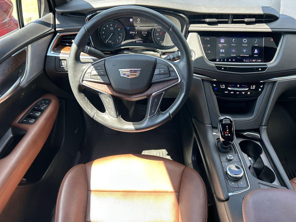 used 2024 Cadillac XT5 car, priced at $42,495