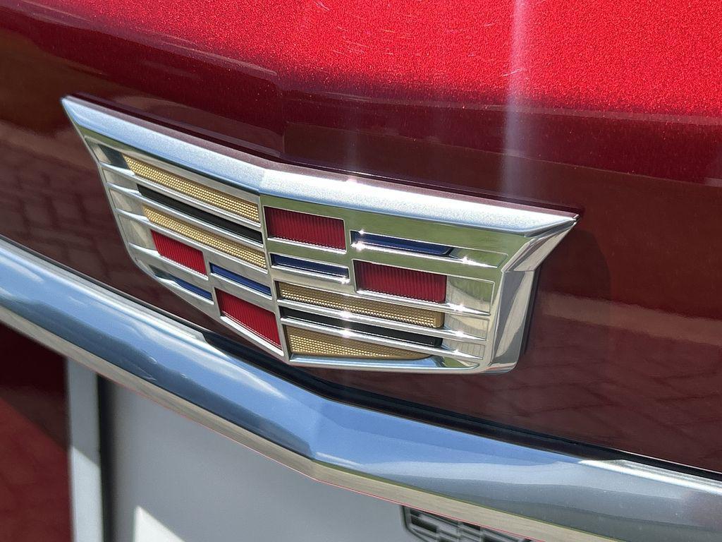 used 2024 Cadillac XT5 car, priced at $42,495