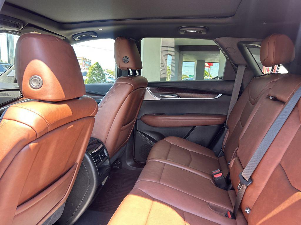 used 2024 Cadillac XT5 car, priced at $42,495