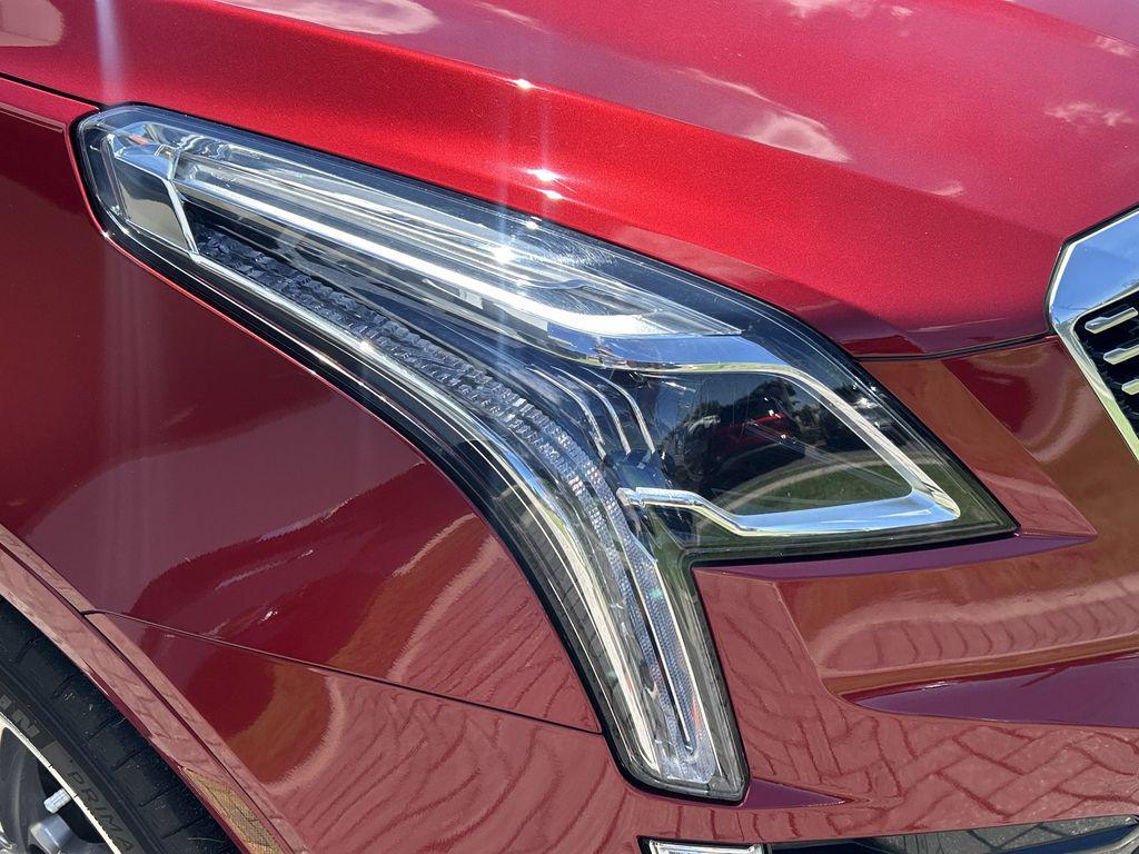 used 2024 Cadillac XT5 car, priced at $42,495